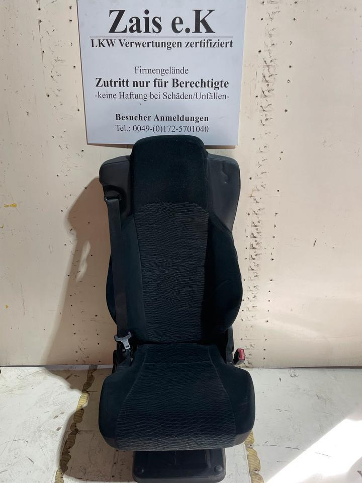 Mercedes Actros MP4 Beifahrersitz A9609103803 - Seat for Truck: picture 1 Mercedes Actros MP4 Beifahrersitz A9609103803 - Seat for Truck: picture 1