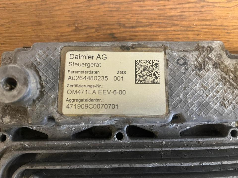 Mercedes Actros MP4 EU5 Motorsteuergerät OM471LA.EEV-6-00 - ECU for Truck: picture 2 Mercedes Actros MP4 EU5 Motorsteuergerät OM471LA.EEV-6-00 - ECU for Truck: picture 2