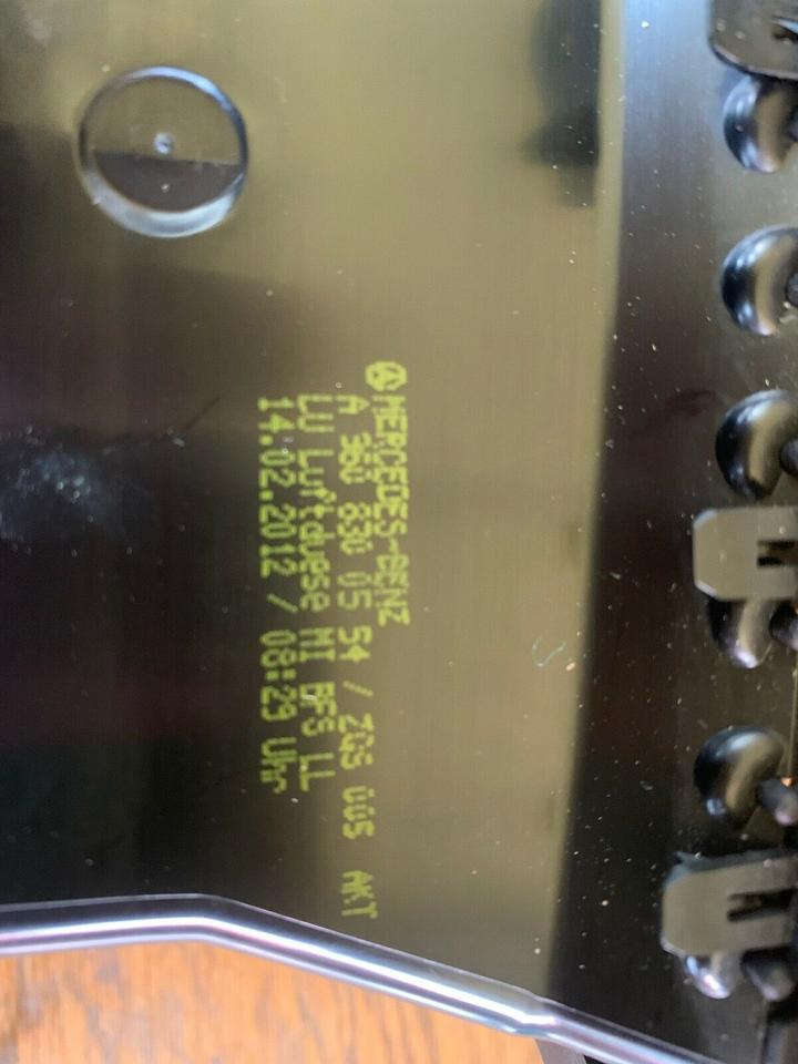 Mercedes Actros MP4 Luftduese A 360 830 05 54 - Cab and interior for Truck: picture 3 Mercedes Actros MP4 Luftduese A 360 830 05 54 - Cab and interior for Truck: picture 3