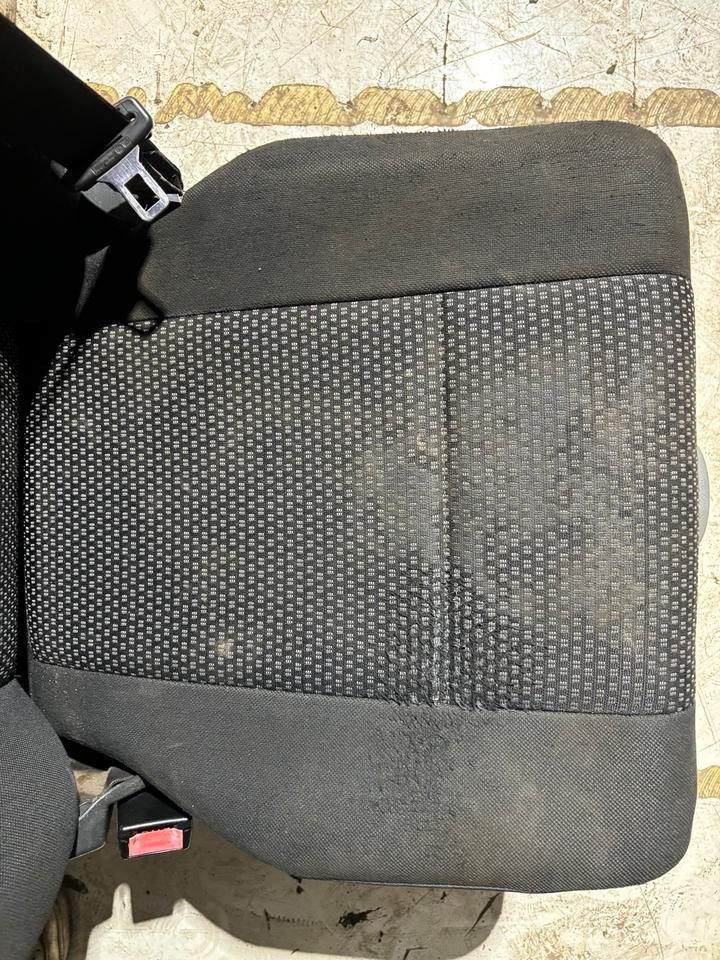 Mercedes Atego 3 Fahrersitz mit Luft - Seat for Truck: picture 3 Mercedes Atego 3 Fahrersitz mit Luft - Seat for Truck: picture 3