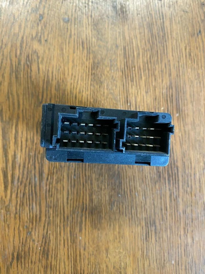 Mercedes Benz VDO Elektronik HPS Steuergerät 000 446 00 31 - ECU for Truck: picture 2 Mercedes Benz VDO Elektronik HPS Steuergerät 000 446 00 31 - ECU for Truck: picture 2