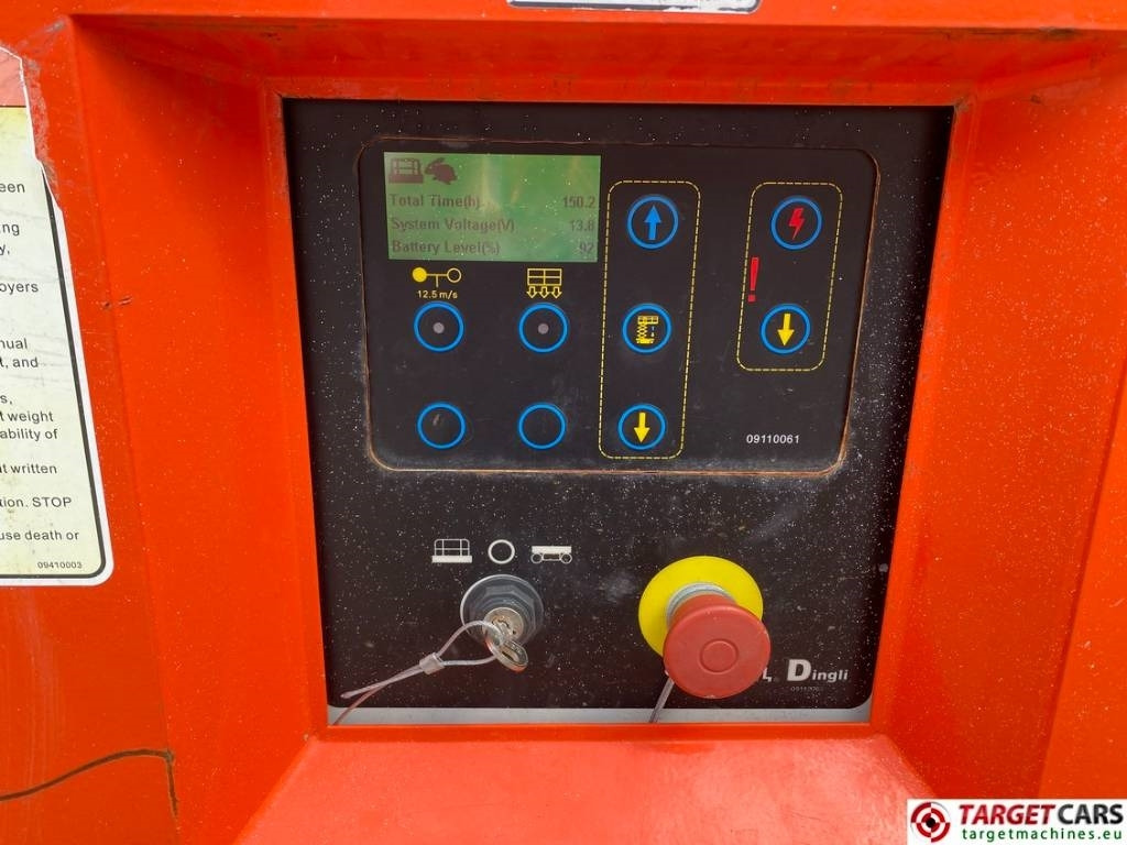 Scissor lift Dingli JCPT1823DC Electric 4x4 Scissor Work Lift 1800cm: picture 11 Scissor lift Dingli JCPT1823DC Electric 4x4 Scissor Work Lift 1800cm: picture 11