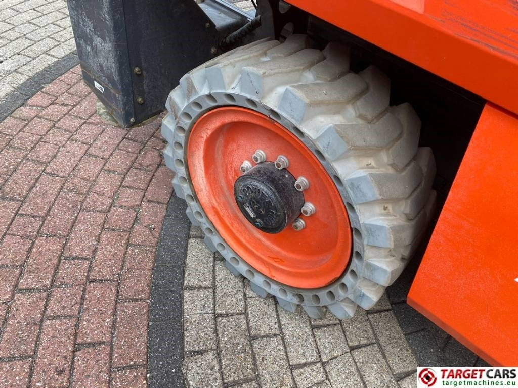 Scissor lift Dingli JCPT1823DC Electric 4x4 Scissor Work Lift 1800cm: picture 23 Scissor lift Dingli JCPT1823DC Electric 4x4 Scissor Work Lift 1800cm: picture 23