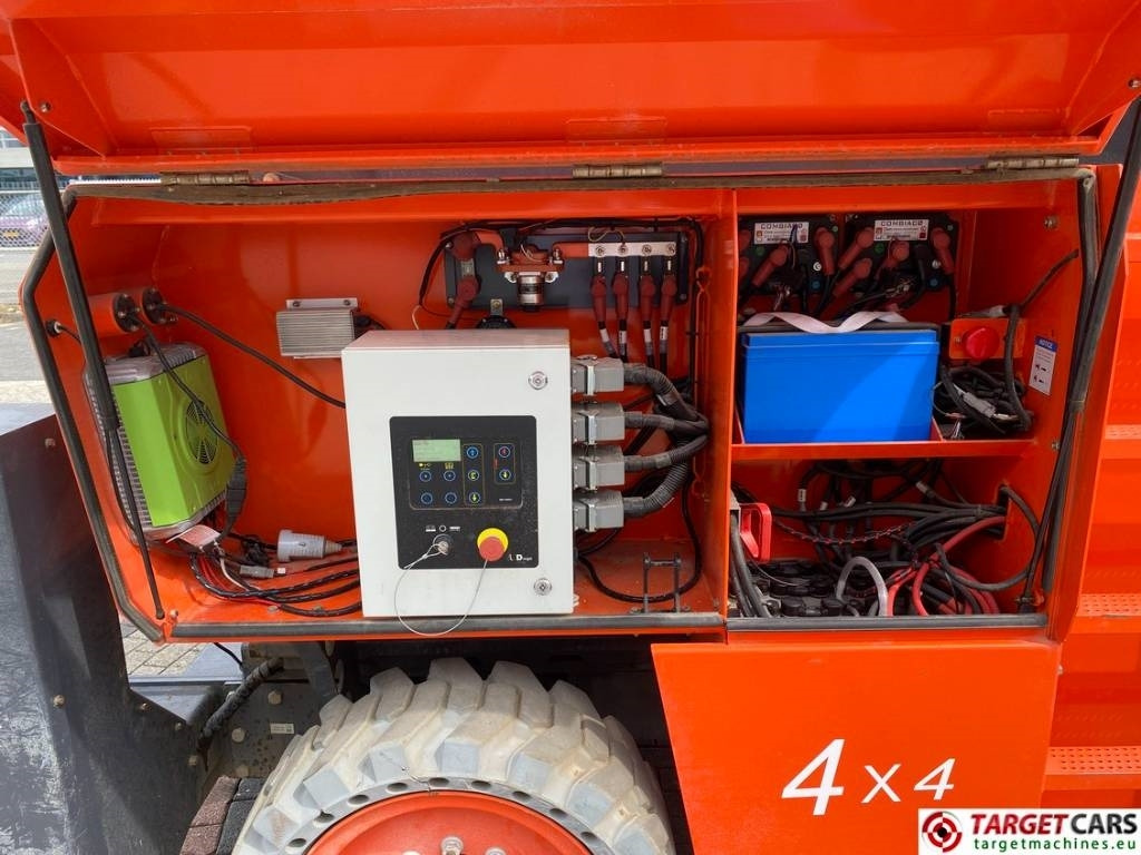 Scissor lift Dingli JCPT1823DC Electric 4x4 Scissor Work Lift 1800cm: picture 15 Scissor lift Dingli JCPT1823DC Electric 4x4 Scissor Work Lift 1800cm: picture 15