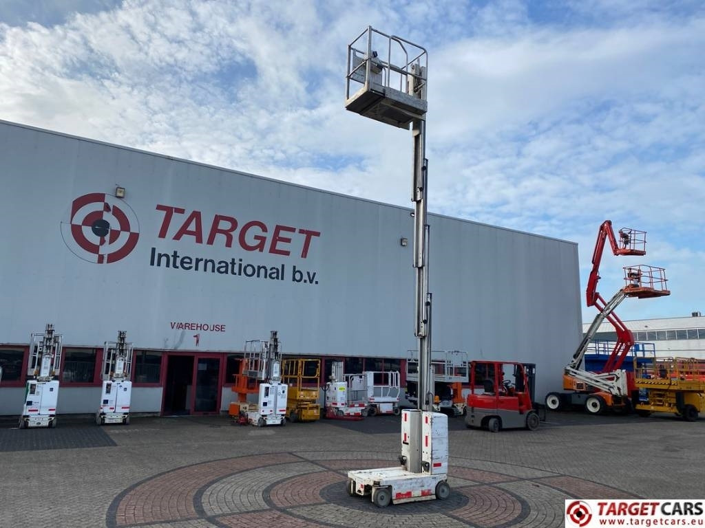 Leasing of Genie GR-20 RunAbout Electric Vertical Mast Lift 802cm  Genie GR-20 RunAbout Electric Vertical Mast Lift 802cm: picture 6