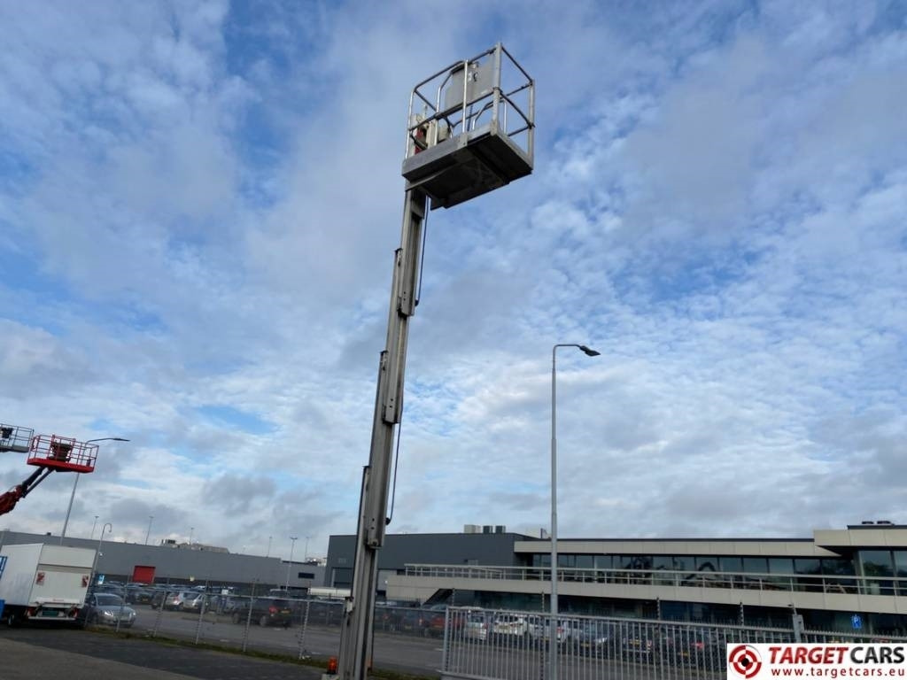 Leasing of Genie GR-20 RunAbout Electric Vertical Mast Lift 802cm  Genie GR-20 RunAbout Electric Vertical Mast Lift 802cm: picture 25