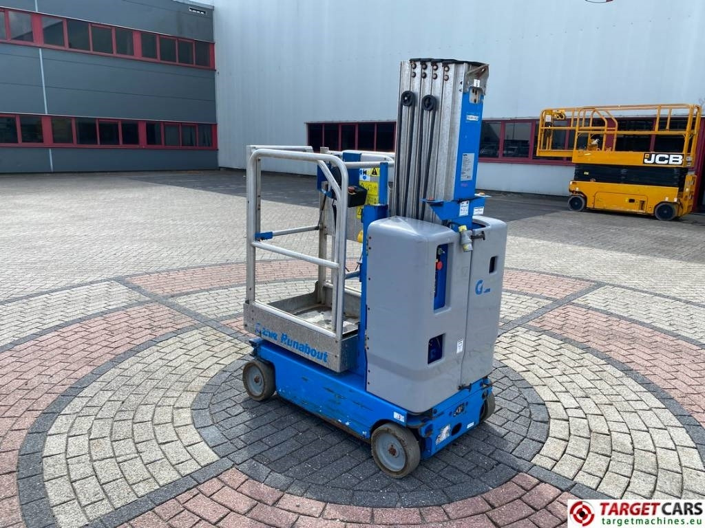 Genie GR-20 RunAbout Electric Vertical Mast Lift 802cm - Vertical mast lift: picture 4 Genie GR-20 RunAbout Electric Vertical Mast Lift 802cm - Vertical mast lift: picture 4