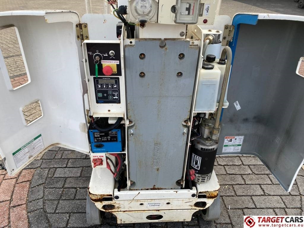 Leasing of Genie GR-20 RunAbout Electric Vertical Mast Lift 802cm  Genie GR-20 RunAbout Electric Vertical Mast Lift 802cm: picture 15