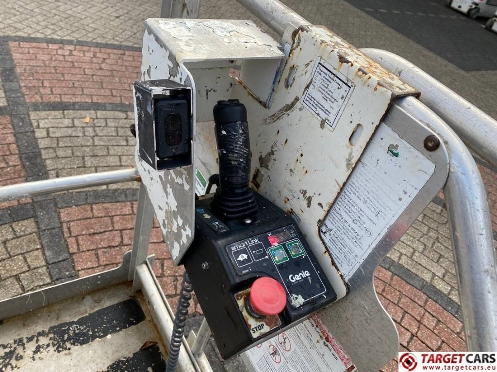 Leasing of Genie GR-20 RunAbout Electric Vertical Mast Lift 802cm  Genie GR-20 RunAbout Electric Vertical Mast Lift 802cm: picture 9