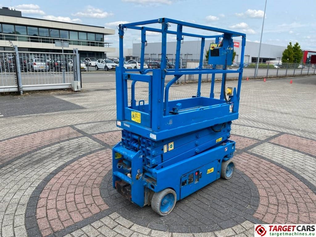 Genie GS-1932 Electric Scissor Work Lift 779cm - Scissor lift: picture 3 Genie GS-1932 Electric Scissor Work Lift 779cm - Scissor lift: picture 3