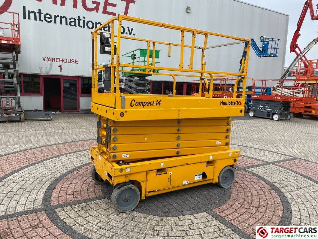Haulotte Compact 14 Electric Scissor Work Lift 1385cm - Scissor lift: picture 1 Haulotte Compact 14 Electric Scissor Work Lift 1385cm - Scissor lift: picture 1