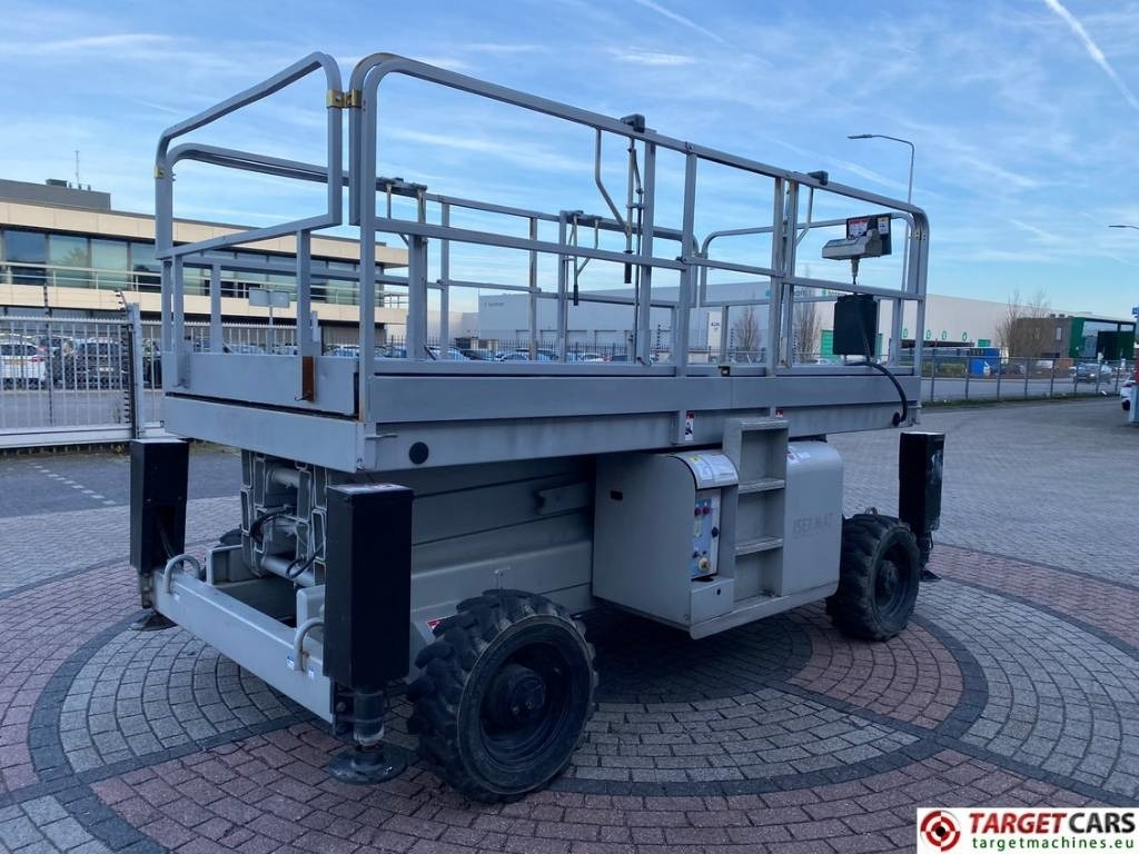 Haulotte H12SX Diesel 4x4 Scissor H12SDX Work Lift 1200cm - Scissor lift: picture 3 Haulotte H12SX Diesel 4x4 Scissor H12SDX Work Lift 1200cm - Scissor lift: picture 3