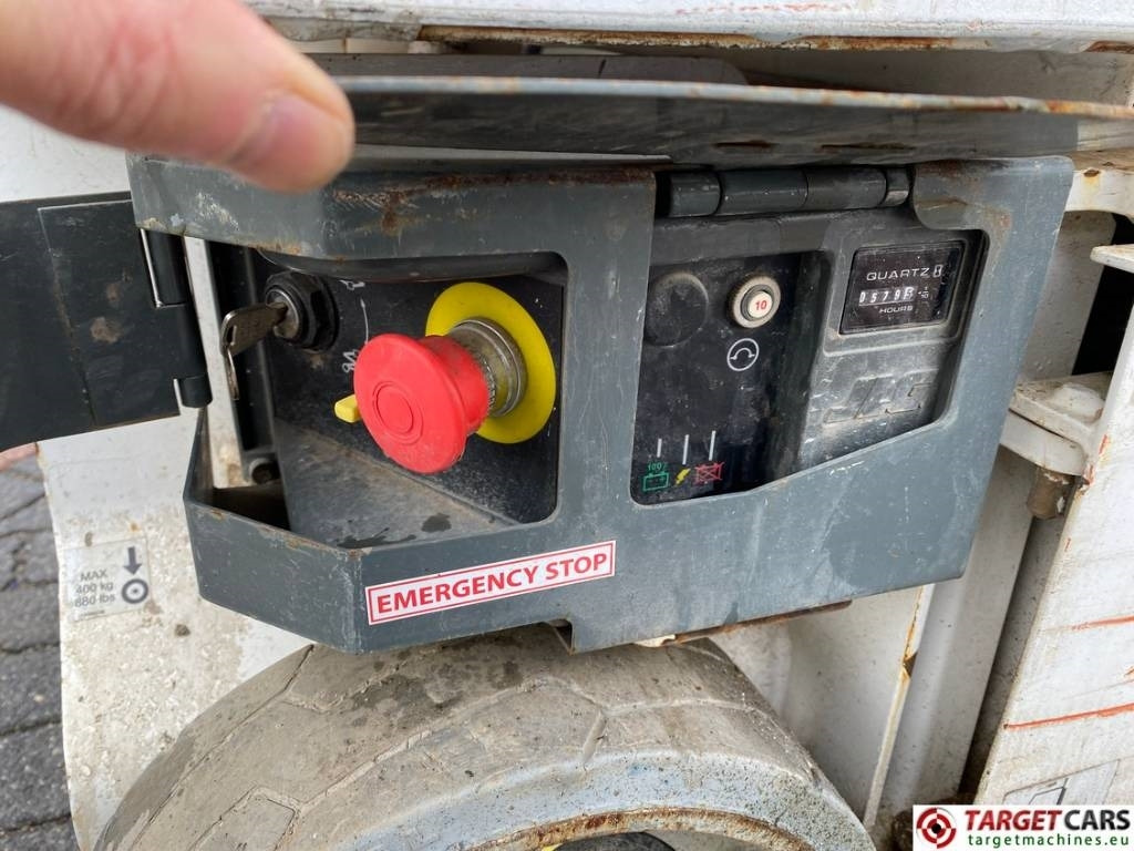 Leasing of JLG 1230ES Electric Vertical Mast Work Lift 566cm  JLG 1230ES Electric Vertical Mast Work Lift 566cm: picture 11