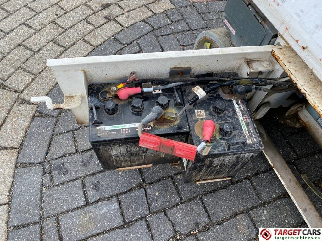 Leasing of JLG 1230ES Electric Vertical Mast Work Lift 566cm  JLG 1230ES Electric Vertical Mast Work Lift 566cm: picture 15