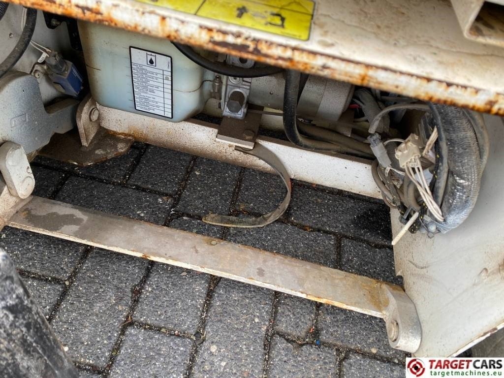 Leasing of JLG 1230ES Electric Vertical Mast Work Lift 566cm  JLG 1230ES Electric Vertical Mast Work Lift 566cm: picture 17