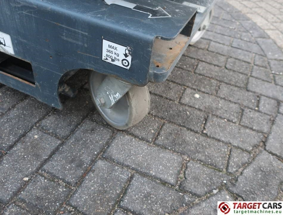 Vertical mast lift JLG 20MVL Electric Vertical Mast Work Lift 794cm: picture 20