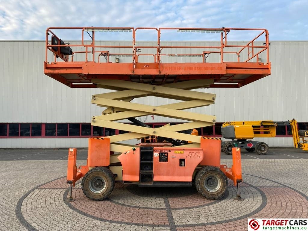 JLG 4394RT Diesel 4x4 Scissor Work Lift 1511cm  - Scissor lift: picture 5 JLG 4394RT Diesel 4x4 Scissor Work Lift 1511cm  - Scissor lift: picture 5