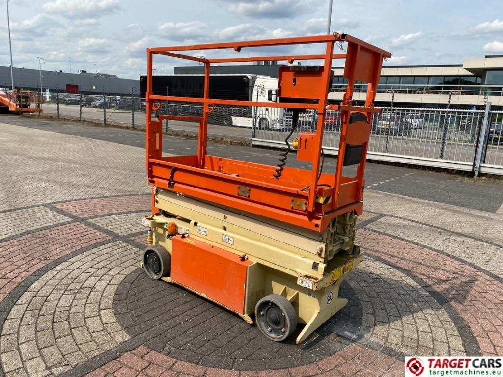 JLG 6RS Electric Scissor Work Lift 779cm - Scissor lift: picture 2 JLG 6RS Electric Scissor Work Lift 779cm - Scissor lift: picture 2