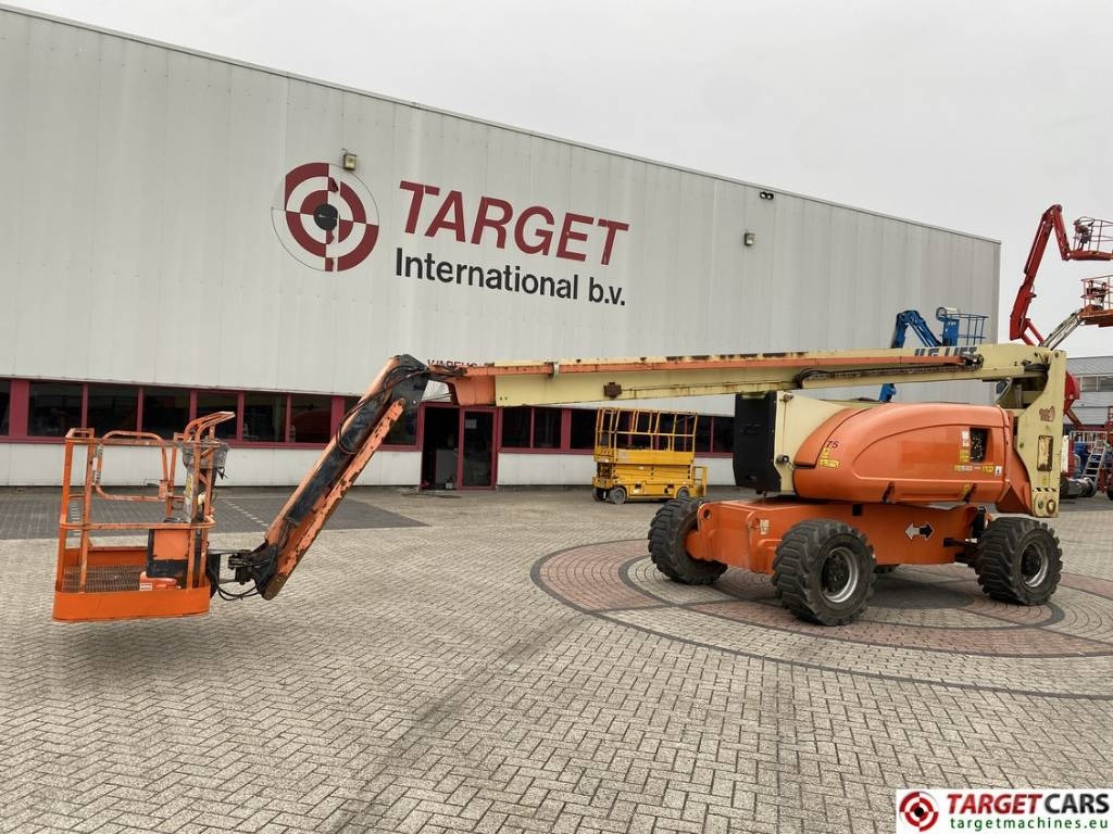 JLG 800AJ Articulated 4x4 Diesel Boom Work Lift 2538cm - Articulated boom: picture 1 JLG 800AJ Articulated 4x4 Diesel Boom Work Lift 2538cm - Articulated boom: picture 1