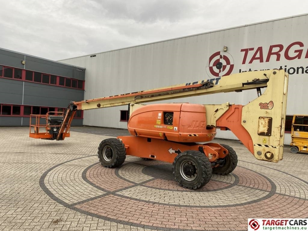 JLG 800AJ Articulated 4x4 Diesel Boom Work Lift 2538cm - Articulated boom: picture 4 JLG 800AJ Articulated 4x4 Diesel Boom Work Lift 2538cm - Articulated boom: picture 4