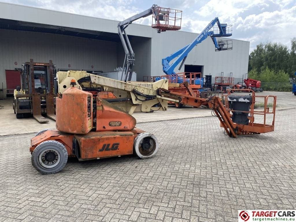 JLG E400AJPN Electric Articulated Boom Lift DEFECT - Articulated boom: picture 3 JLG E400AJPN Electric Articulated Boom Lift DEFECT - Articulated boom: picture 3