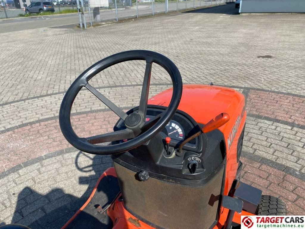 Garden mower Kubota G23/LD Mower 4WD G23 Diesel 122cm: picture 30