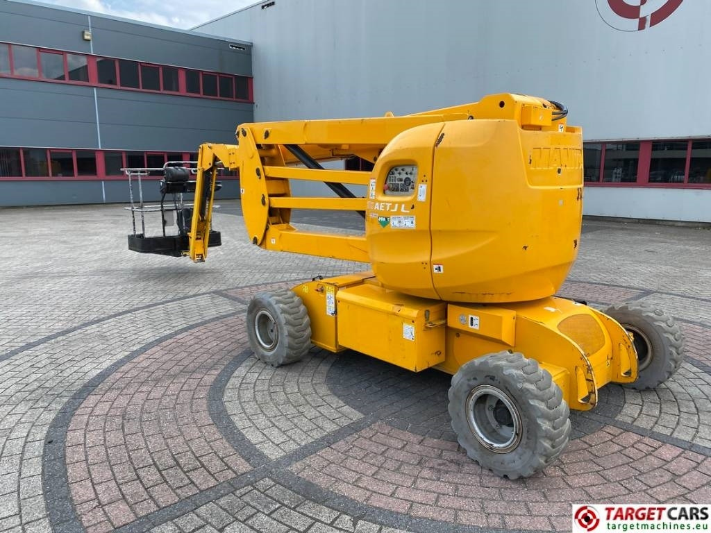 Manitou 170AETJL Electric Articulated Boom WorkLift 1690cm - Articulated boom: picture 4 Manitou 170AETJL Electric Articulated Boom WorkLift 1690cm - Articulated boom: picture 4