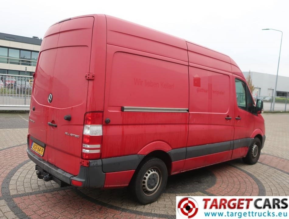 Mercedes-Benz 319CDI Sprinter L2H2 190HP Euro6 Trailer Hook 3.5T - Panel van: picture 3 Mercedes-Benz 319CDI Sprinter L2H2 190HP Euro6 Trailer Hook 3.5T - Panel van: picture 3