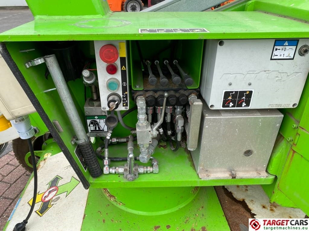 Articulated boom Niftylift HR12NDE Articulated HyBrid Boom Work Lift 1220cm: picture 11