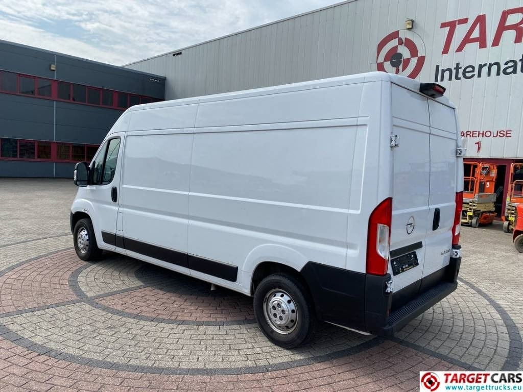 Opel Movano 2.2D BlueHDI Panel Van L3H2 140HP  - Panel van: picture 4 Opel Movano 2.2D BlueHDI Panel Van L3H2 140HP  - Panel van: picture 4
