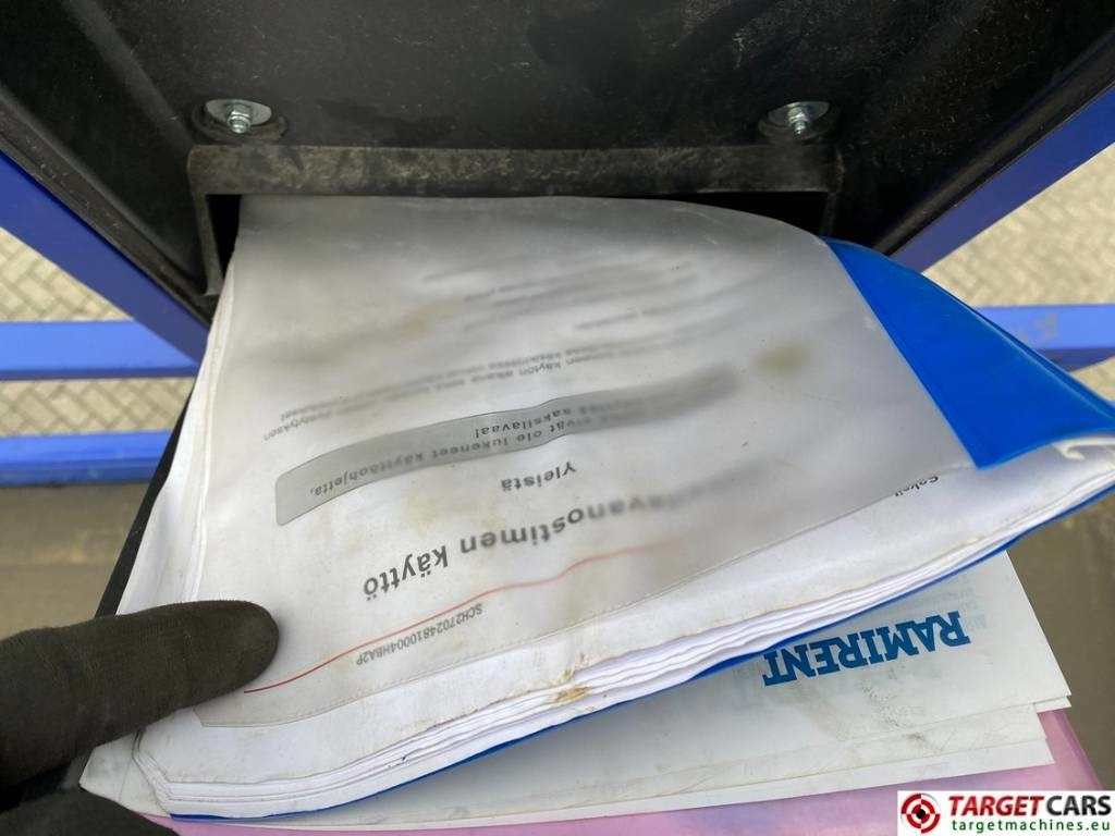 Scissor lift PB Lifttechnik S270-24E Electric 4x4 Scissor Work Lift 2725cm: picture 27 Scissor lift PB Lifttechnik S270-24E Electric 4x4 Scissor Work Lift 2725cm: picture 27