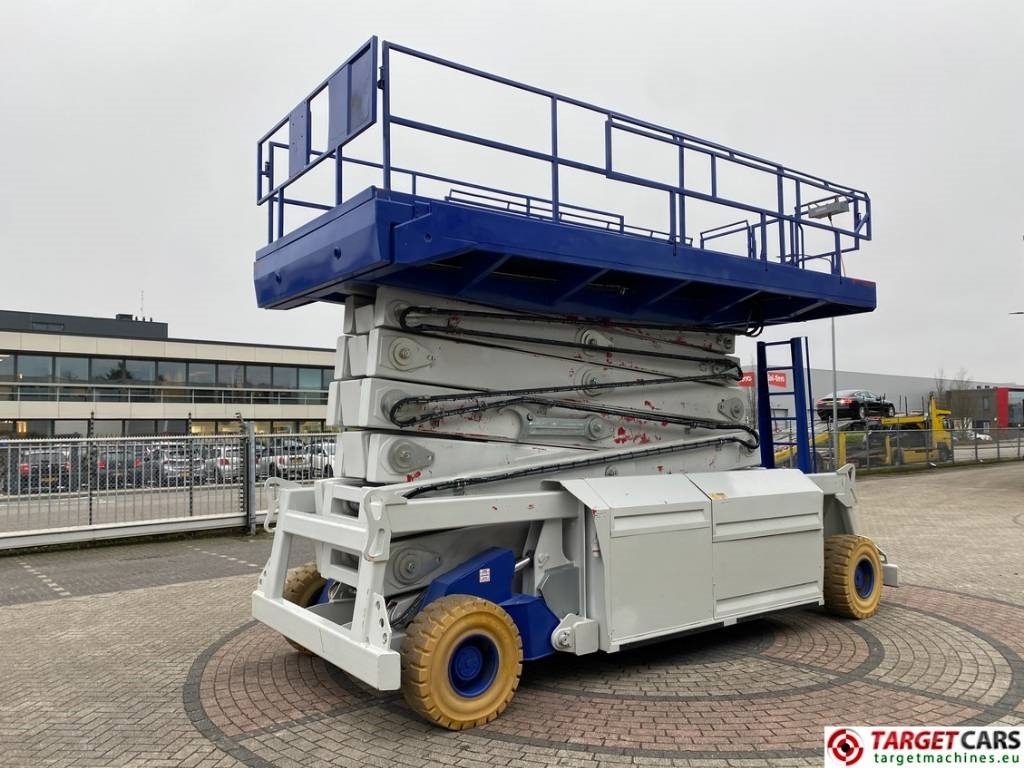 PB Lifttechnik S270-24E Electric 4x4 Scissor Work Lift 2725cm - Scissor lift: picture 3 PB Lifttechnik S270-24E Electric 4x4 Scissor Work Lift 2725cm - Scissor lift: picture 3