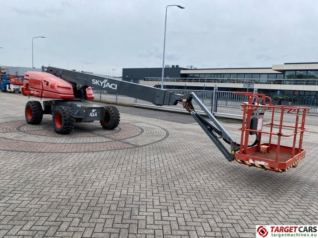 SkyJack SJ66T Telescopic 4x4 Diesel Boom Work Lift 2212cm - Telescopic boom: picture 2 SkyJack SJ66T Telescopic 4x4 Diesel Boom Work Lift 2212cm - Telescopic boom: picture 2