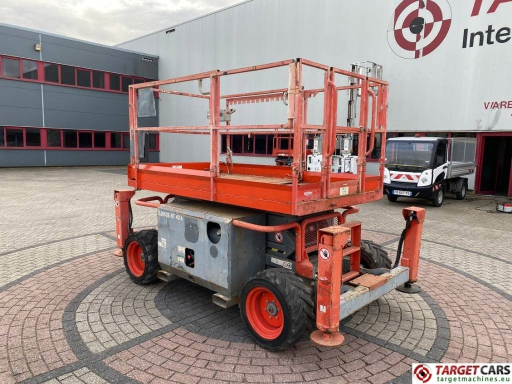 SkyJack SJ6826 RT Diesel 4x4 Scissor Work Lift 992cm - Scissor lift: picture 4 SkyJack SJ6826 RT Diesel 4x4 Scissor Work Lift 992cm - Scissor lift: picture 4