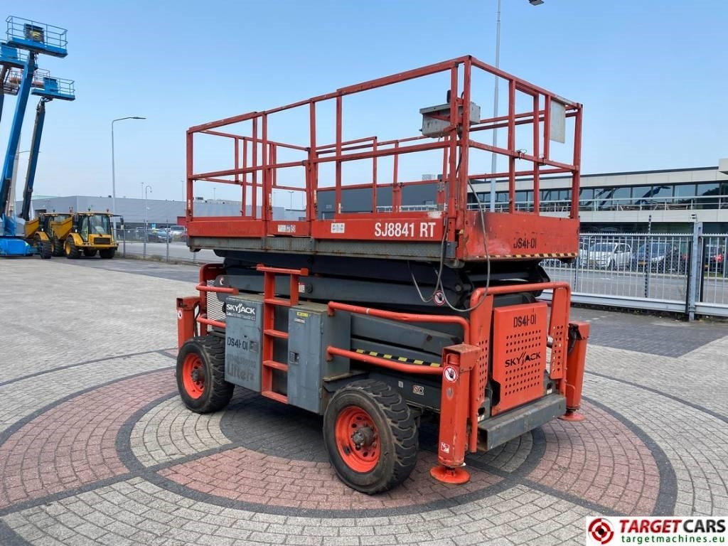 SkyJack SJ8841 RT Diesel 4x4 Scissor Work Lift 1430cm - Scissor lift: picture 2 SkyJack SJ8841 RT Diesel 4x4 Scissor Work Lift 1430cm - Scissor lift: picture 2