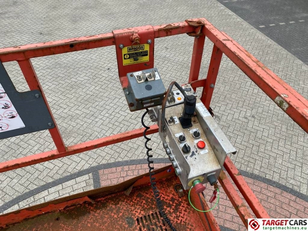 Scissor lift SkyJack SJ9250 RT Diesel 4x4 Scissor 9250 Work Lift 1720cm: picture 9