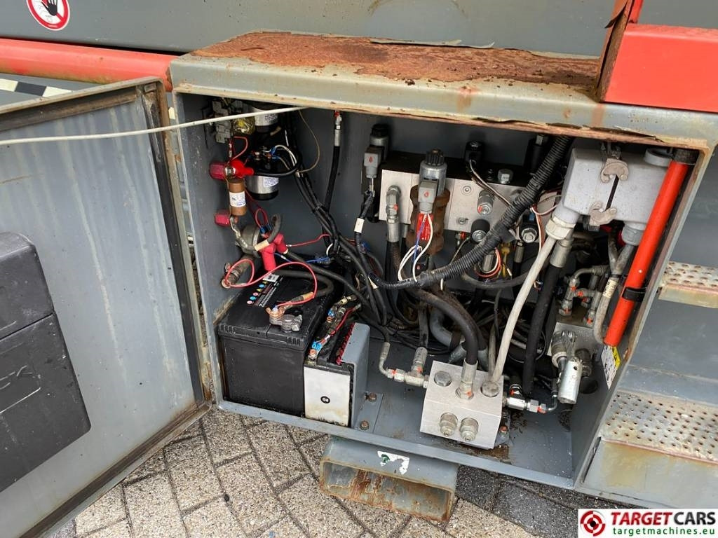 Scissor lift SkyJack SJ9250 RT Diesel 4x4 Scissor 9250 Work Lift 1720cm: picture 15