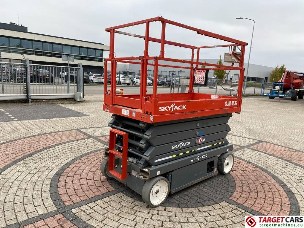 SkyJack SJIII-4632 Electric 4632 Scissor Work Lift 1170cm  - Scissor lift: picture 3 SkyJack SJIII-4632 Electric 4632 Scissor Work Lift 1170cm  - Scissor lift: picture 3