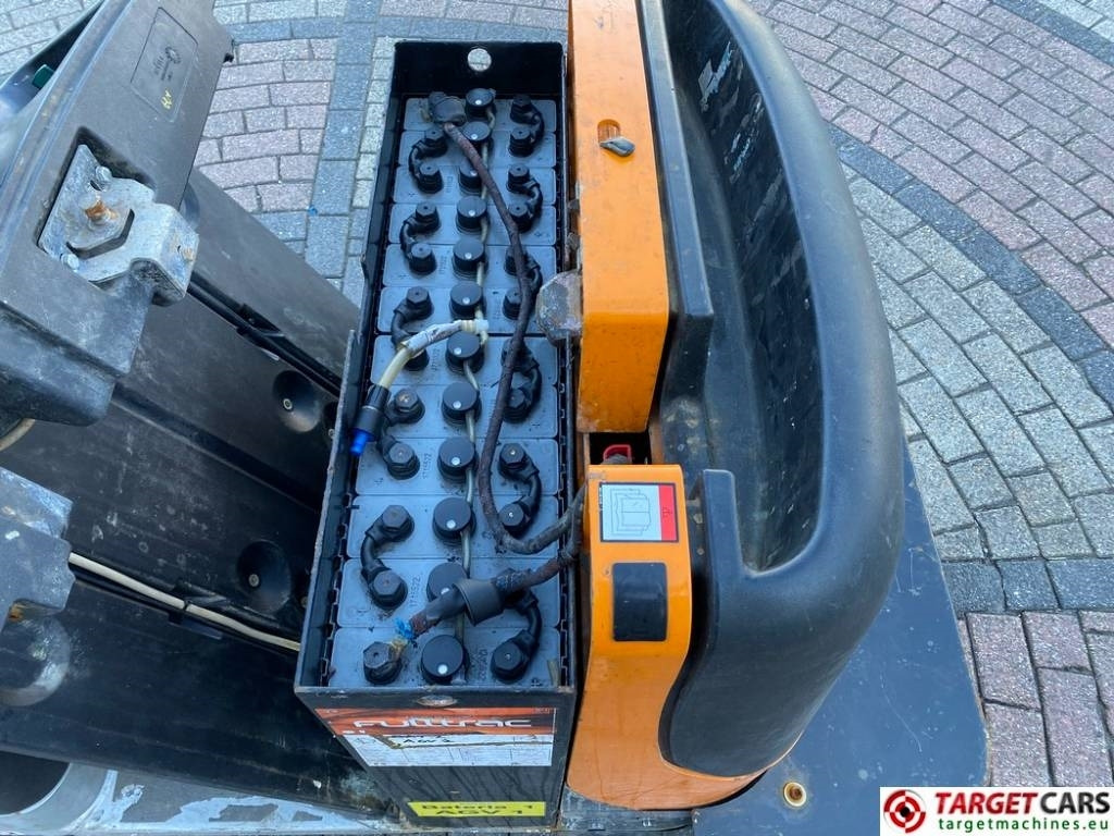 Tow tractor Still CX-T Electric TowTruck Tractor 24V 4000KG Capacity: picture 12