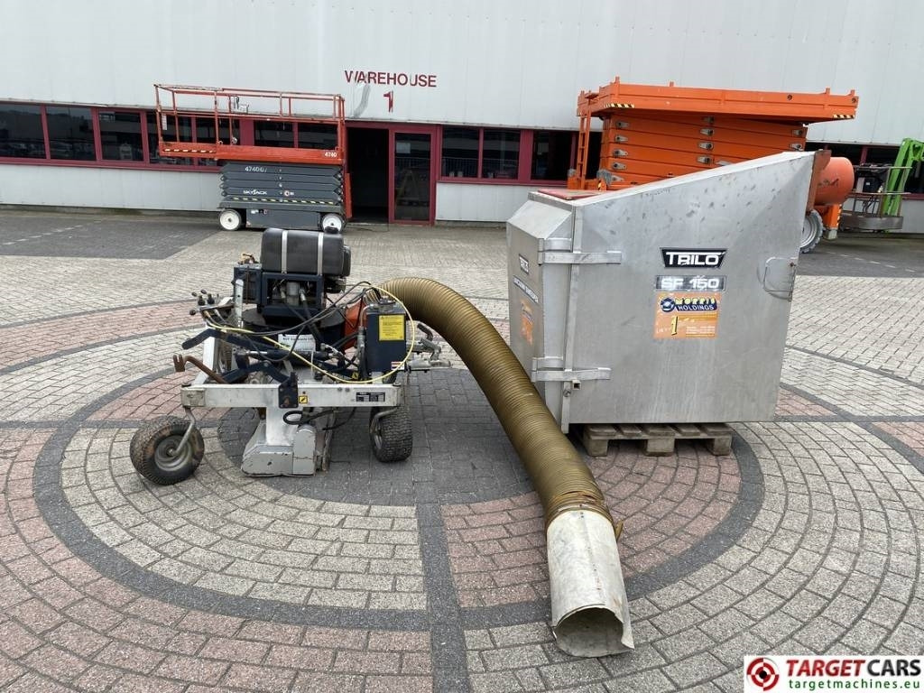 Trilo SF150 Leaf Vacuum Sweeper Unit - Utility/ Special vehicle: picture 1 Trilo SF150 Leaf Vacuum Sweeper Unit - Utility/ Special vehicle: picture 1