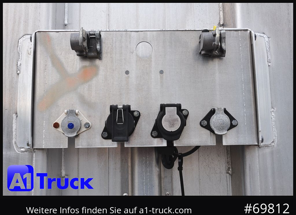 BENALU Timberliner, Vollalu, 2x Liftachse, Lang-Holz, - Timber semi-trailer: picture 5 BENALU Timberliner, Vollalu, 2x Liftachse, Lang-Holz, - Timber semi-trailer: picture 5