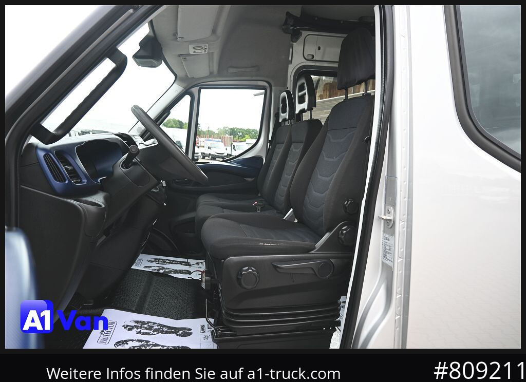 IVECO Daily 70C18 A8V Kasten, Mixto, AHK, Klima - Panel van, Combi van: picture 4 IVECO Daily 70C18 A8V Kasten, Mixto, AHK, Klima - Panel van, Combi van: picture 4