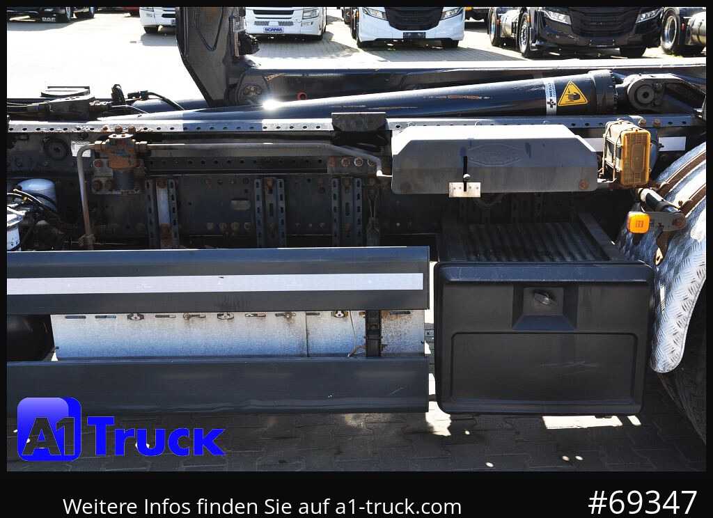 MAN TGX 26.460 XLX BL 6x2,  Meiller, Funk - Hook lift truck: picture 2 MAN TGX 26.460 XLX BL 6x2,  Meiller, Funk - Hook lift truck: picture 2