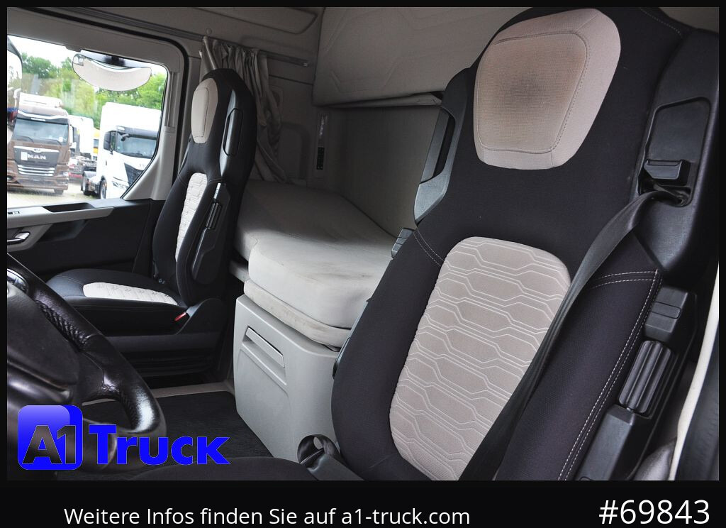 FORD F-MAX 500, Standlklima, Intarder, Alufelgen, - Tractor unit: picture 4 FORD F-MAX 500, Standlklima, Intarder, Alufelgen, - Tractor unit: picture 4