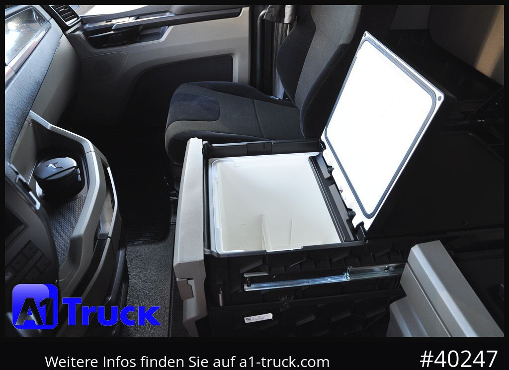 MAN TGX 18.470 GM Hydraulik, Intarder Navi Standklima, - Tractor unit: picture 4 MAN TGX 18.470 GM Hydraulik, Intarder Navi Standklima, - Tractor unit: picture 4