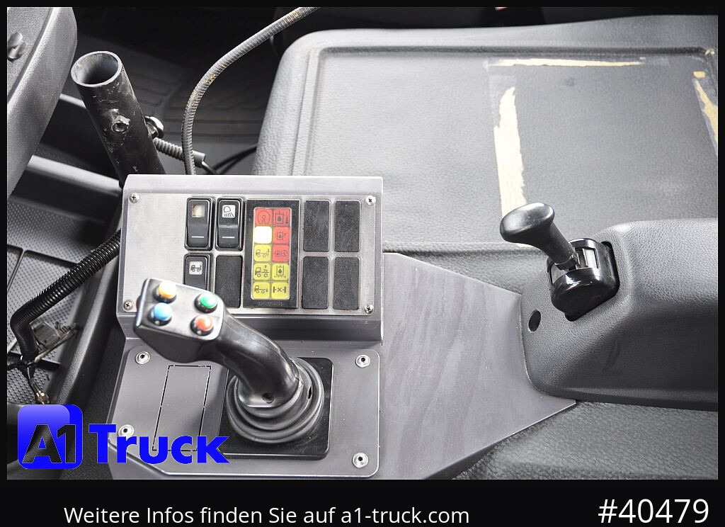 MERCEDES-BENZ Kamag Truck Wiesel, Rangierer, Terberg - Tractor unit: picture 5 MERCEDES-BENZ Kamag Truck Wiesel, Rangierer, Terberg - Tractor unit: picture 5