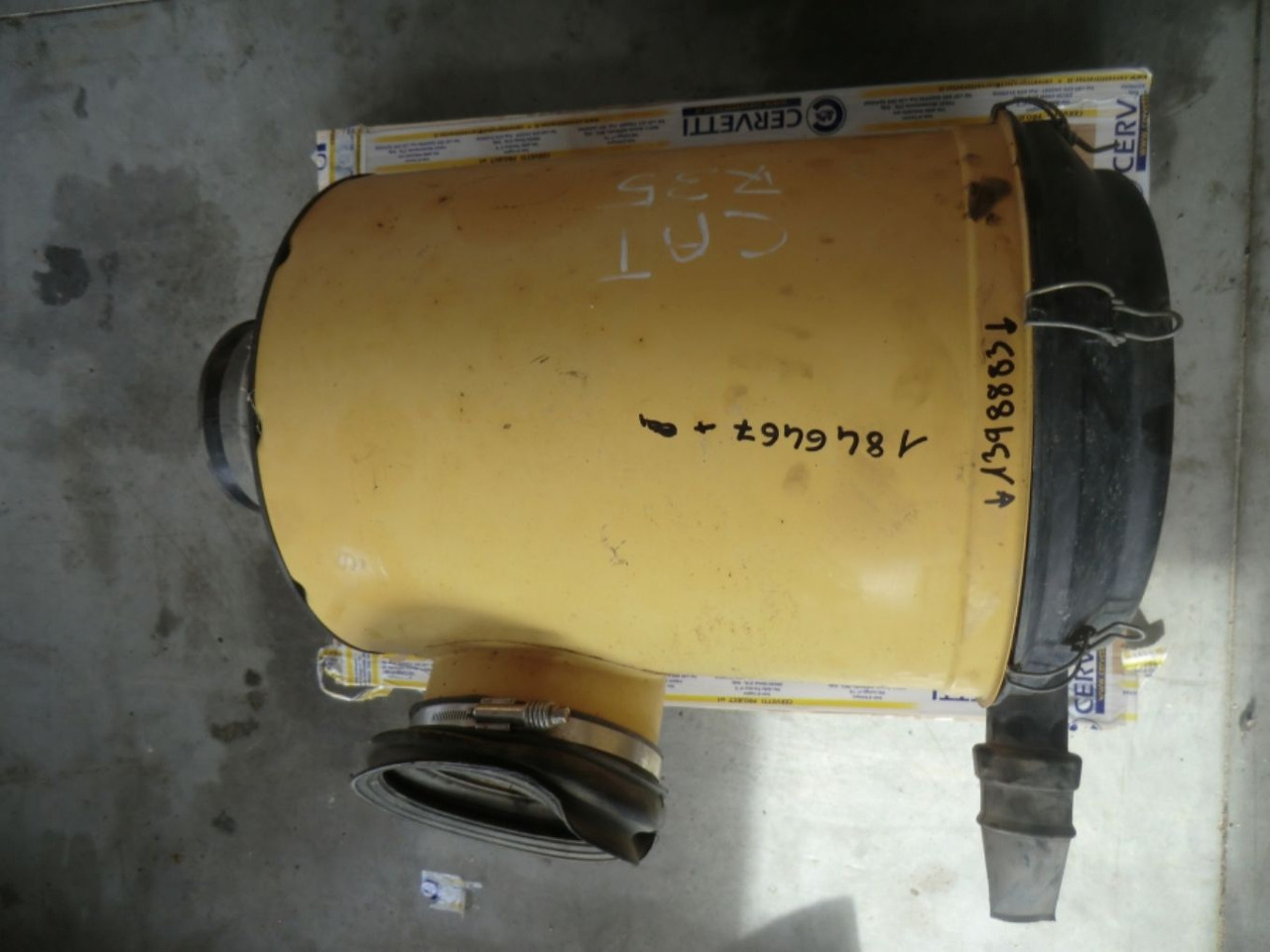 Caterpillar 735 Contenitore del filtro dell aria completo - Air filter for Construction machinery: picture 4 Caterpillar 735 Contenitore del filtro dell aria completo - Air filter for Construction machinery: picture 4