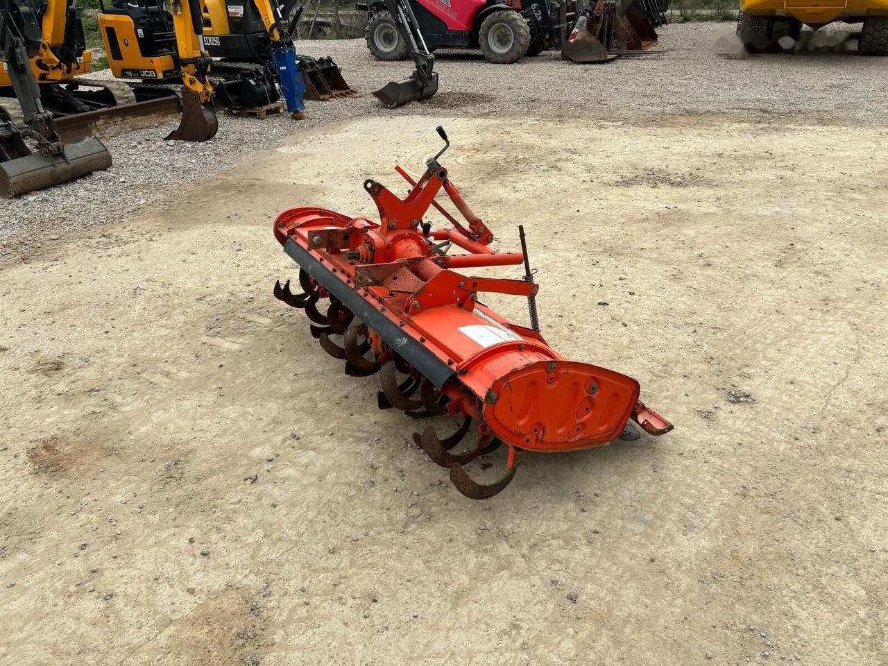 Kubota R 15 N - Rotavator: picture 4 Kubota R 15 N - Rotavator: picture 4
