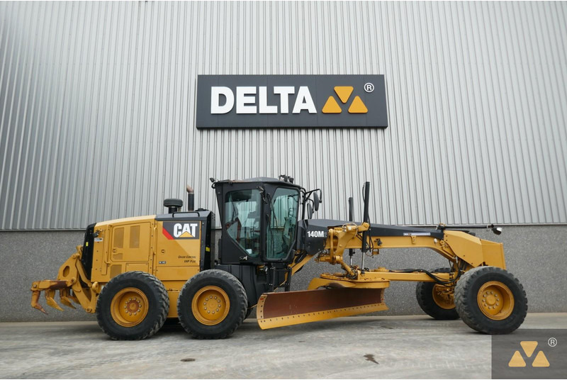 Caterpillar 140M2 - Grader: picture 2 Caterpillar 140M2 - Grader: picture 2