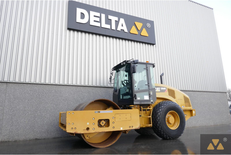 Caterpillar CS64B - Roller: picture 4 Caterpillar CS64B - Roller: picture 4